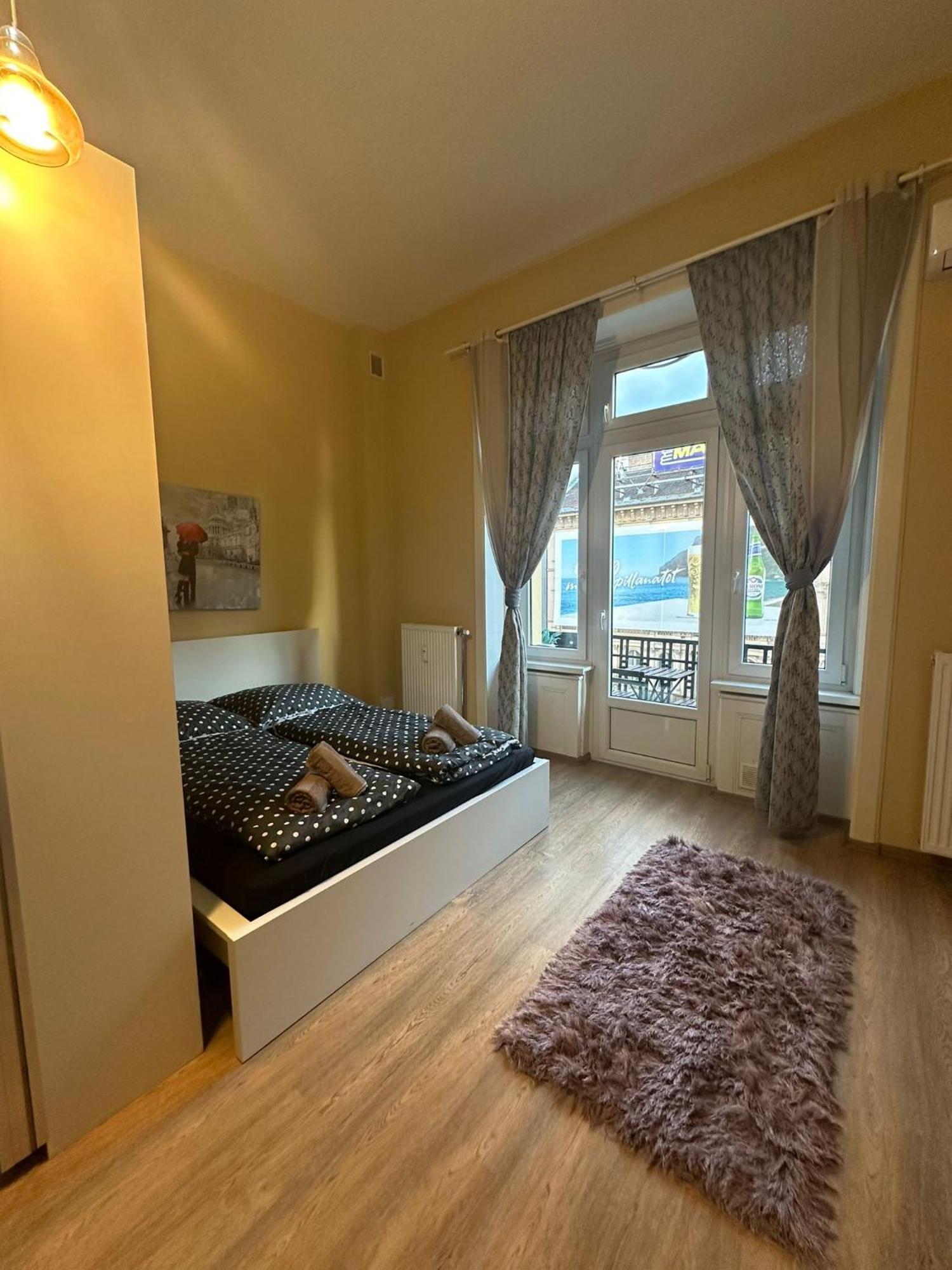 Be Best Apartment Budapeste Exterior foto